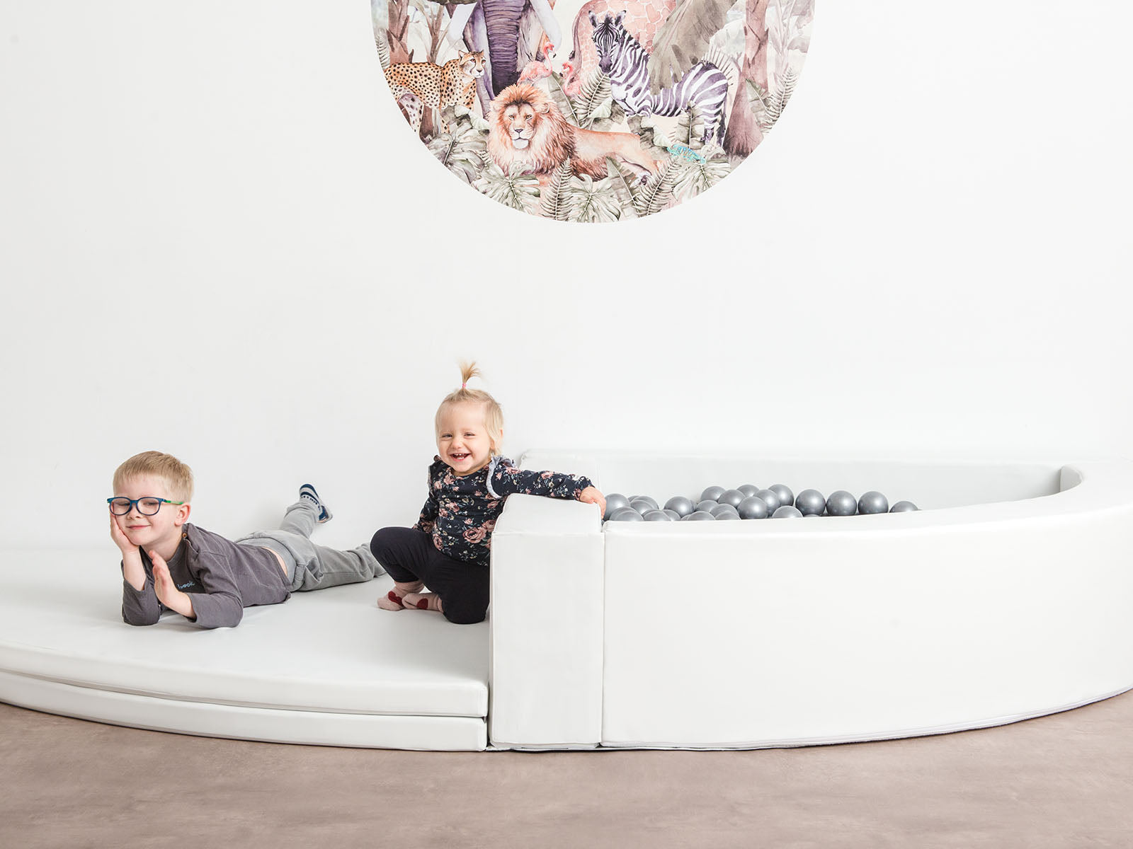 Bällebad Eckpool - weiß 160x160x40