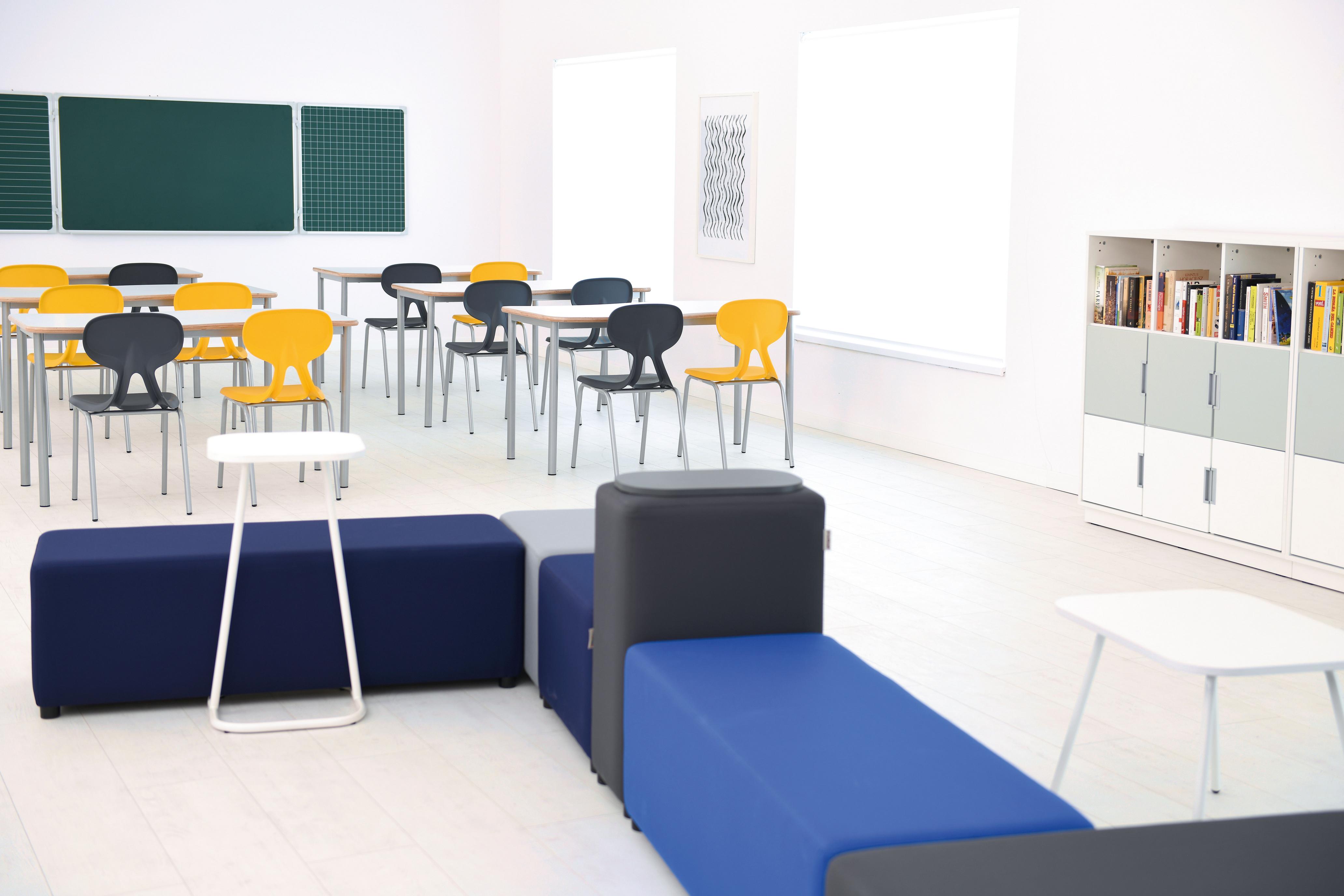 Modul Blocks maxi Tisch – Sitzlandschaften für Schule & Büro