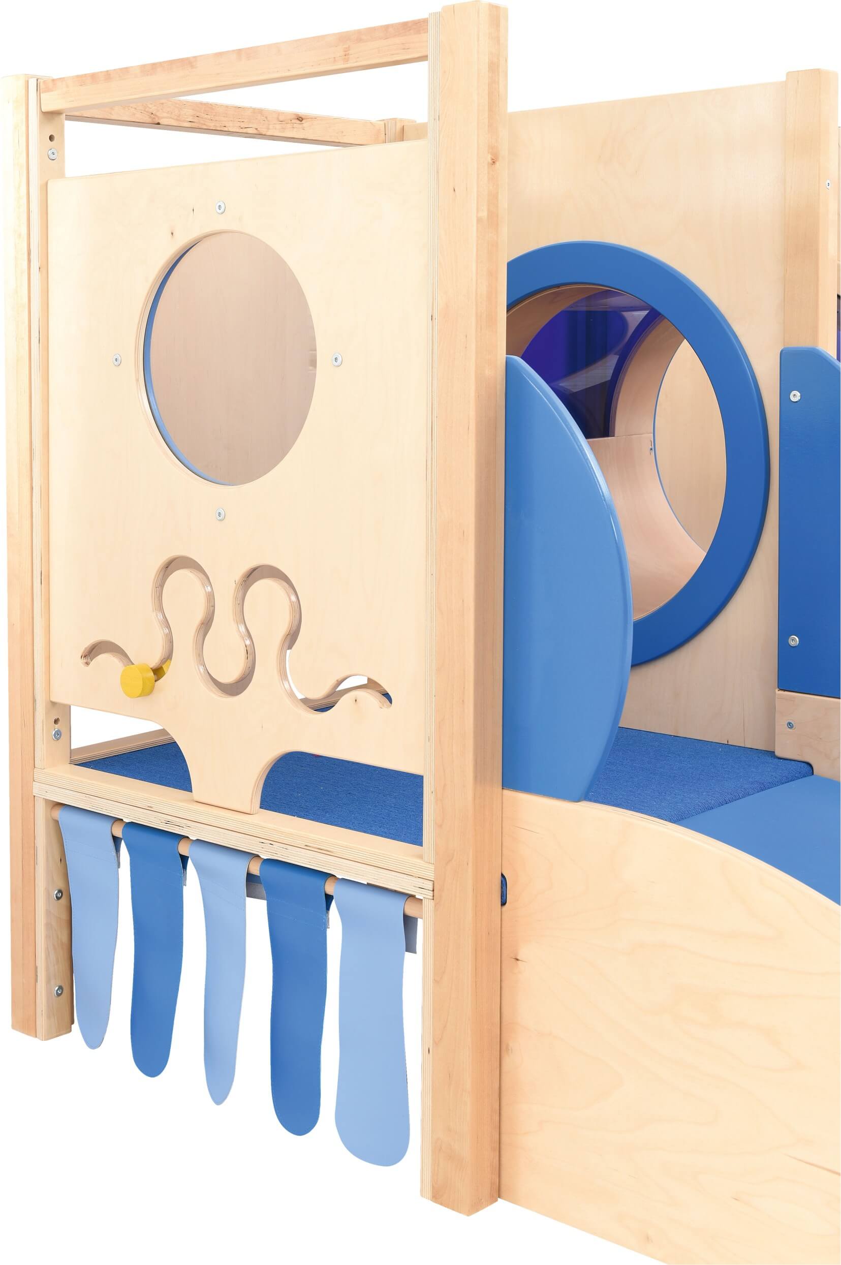 Kindergarten und Krippen Spielpodest U-Boot 2 Detailansicht Spielwand für Motorik 2