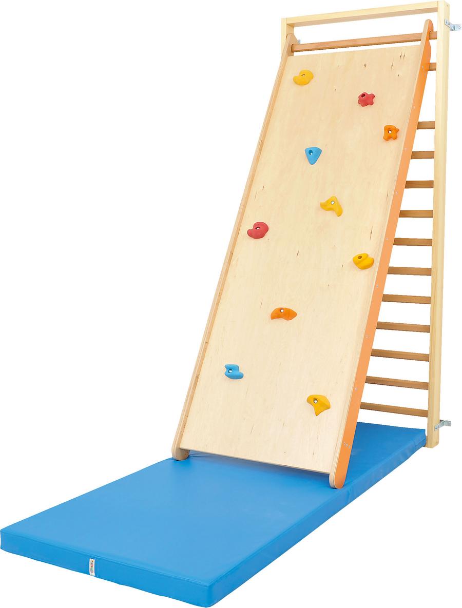 Kletterwand mit Klettergriffen für Spiel und Training.