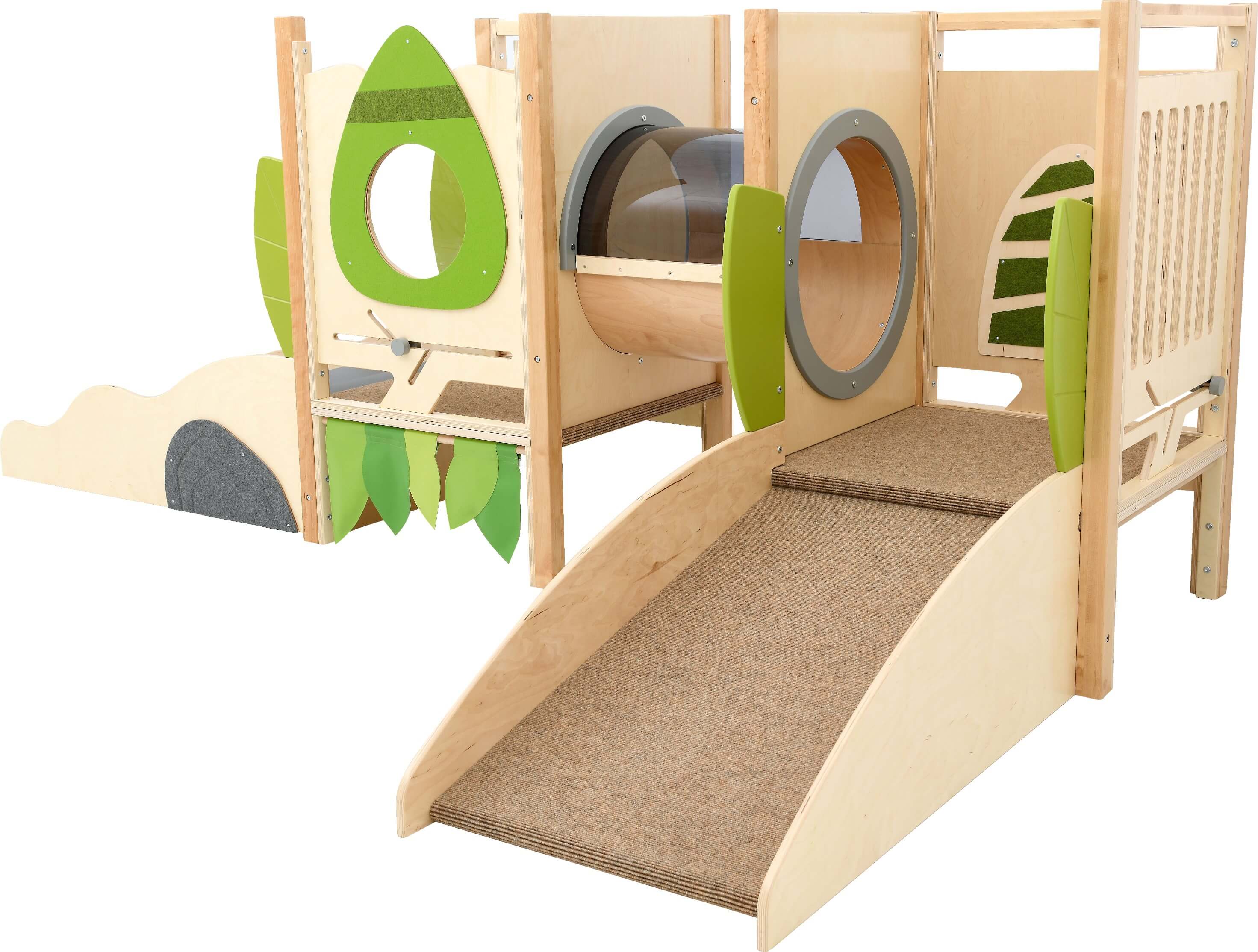 Spielpodest Flora für Kindergarten Blick auf Treppe